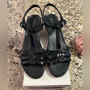 Ecco heeled sandals size 41
